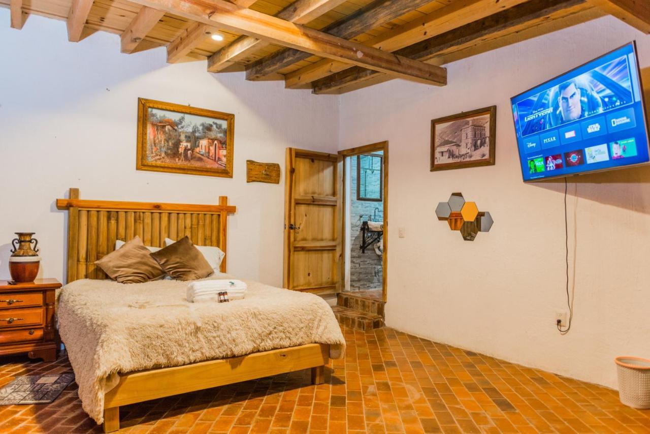 Hotel Colibri Pozos  Exteriör bild