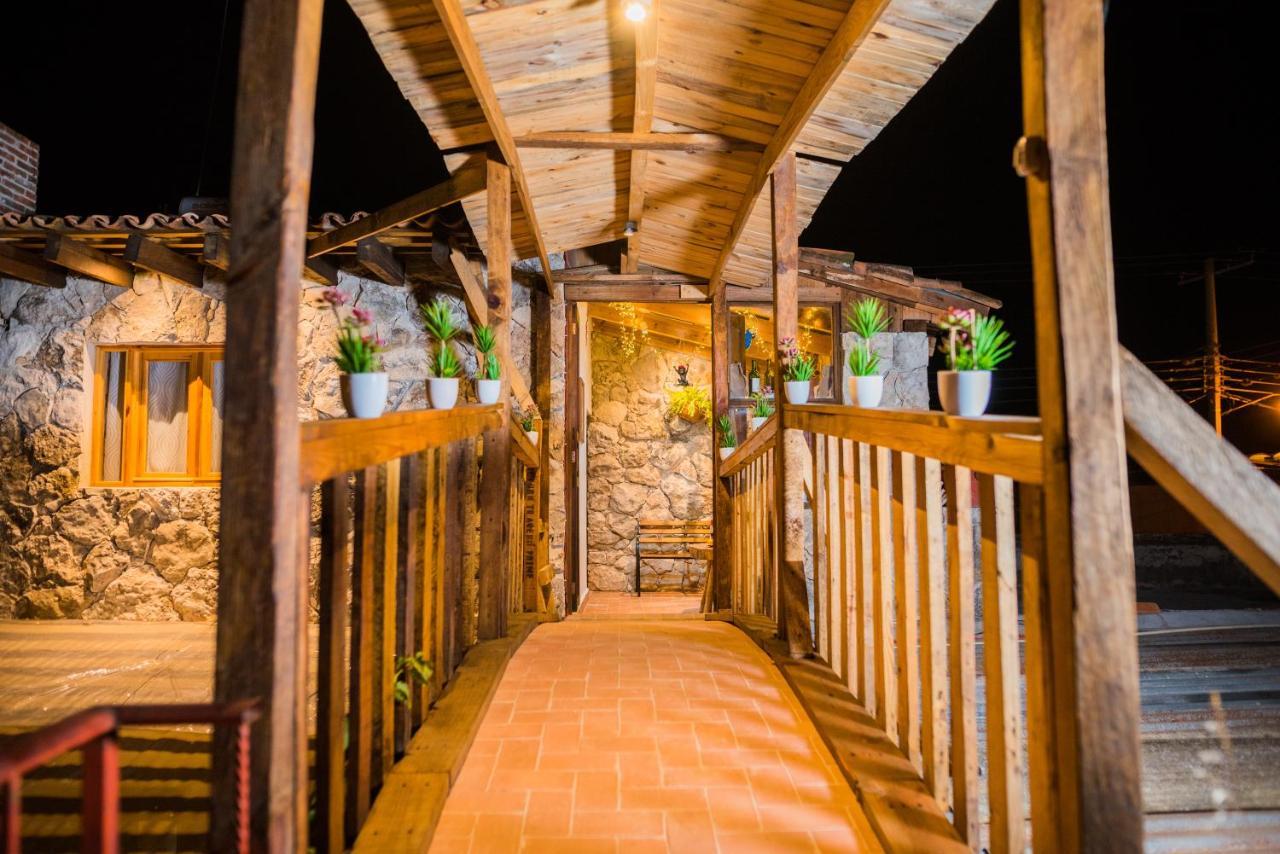 Hotel Colibri Pozos  Exteriör bild
